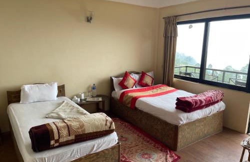 Nagarkot Hotel | Hotel Nagarkot Holiday Inn
