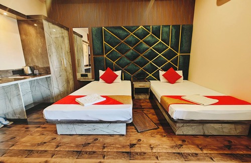 Karimganj Hotel | Hotel Nakshatra
