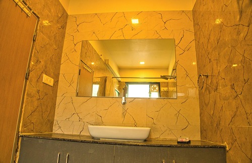 Vijapur Hotel | Hotel Natraj & Resort