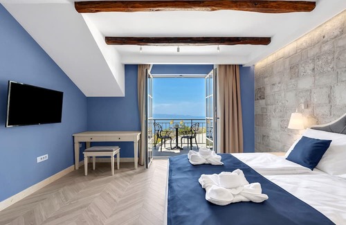 Podgora Bed & Breakfast | Hotel Nature's Retreat, Deluxe double room with panoramic sea view