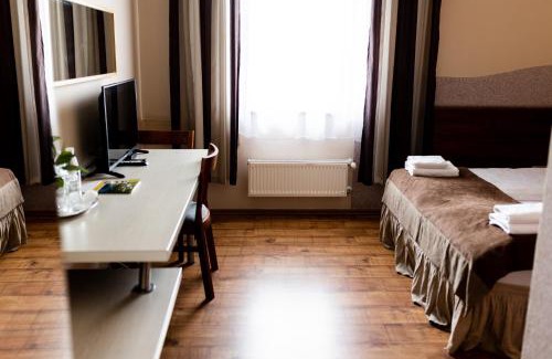 Pozrzadlo Hotel | Hotel Nevada
