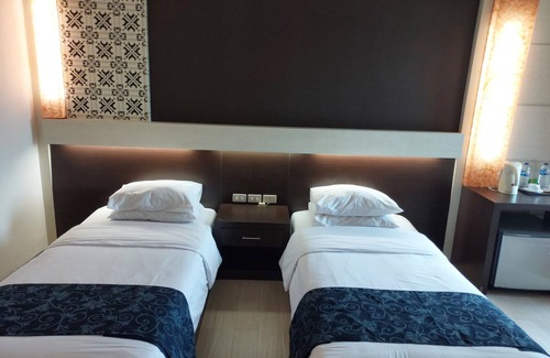 West Semarang Hotel | Hotel New Puri Garden Bandara Semarang