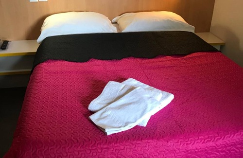 Saint-Gervais-la-Foret Hotel | Hotel Noctuel - Blois
