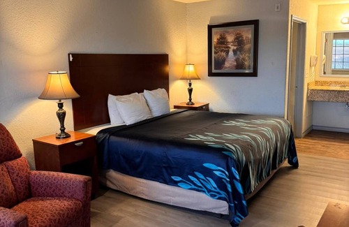Pearsall Hotel | Hotel O Bien Venido Pearsall I-35