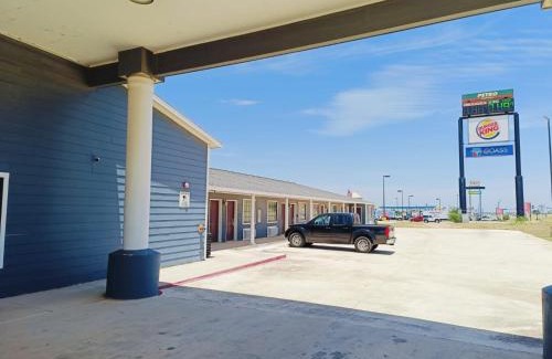 Pearsall Hotel | Hotel O Bien Venido Pearsall I-35