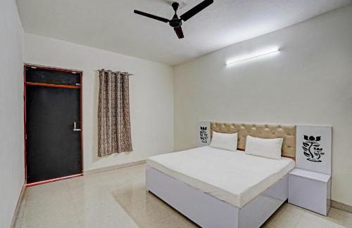 IMT Manesar Hotel | Hotel O Chawla's Hotel & Restaurant
