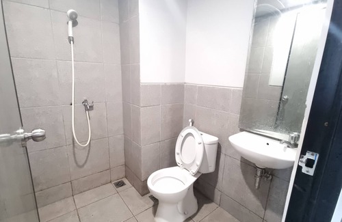 Cikarang Hotel | Hotel O Cikarang Near Apartment Riverdale