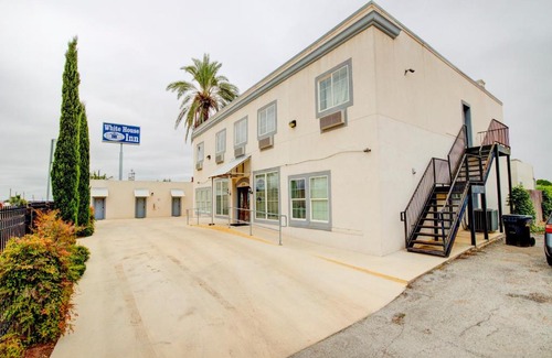 Dilley Hotel | Hotel O Dilley Main St TX