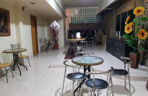 Makassar Hotel | Hotel O Istana