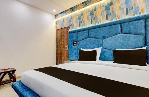 Thanesar Hotel | Hotel O JC Luxury Hotel