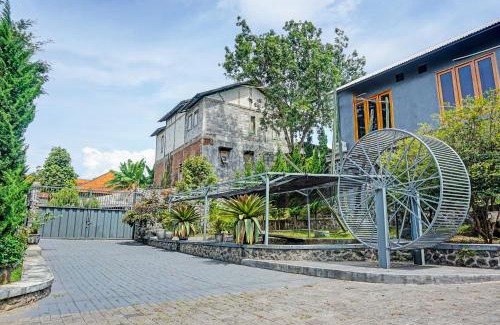 Prigen Hotel | Hotel O Juanda Homestay Syariah