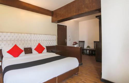 Indirapuram Hotel | Hotel O Parktel
