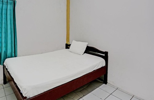 Borneo Hotel | Hotel O Penginapan Aina Syariah