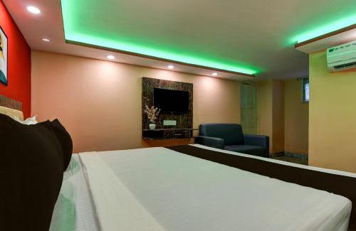Madanpur Hotel | Hotel O Prasad Inn