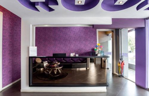 Taman Johor Jaya Hotel | Hotel O Rooms Boutique Hotel