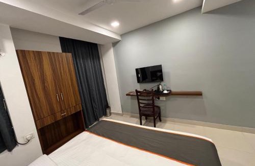Kendrapara Hotel | HOTEL O SAI SOVA