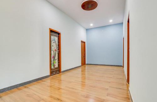 Farooq Nagar Hotel | Hotel O SG TRINETRA RESIDENCY