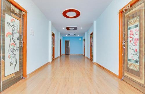 Farooq Nagar Hotel | Hotel O SG TRINETRA RESIDENCY