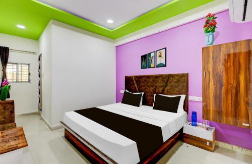 Ahmedabad Hotel | Hotel O Shaligram