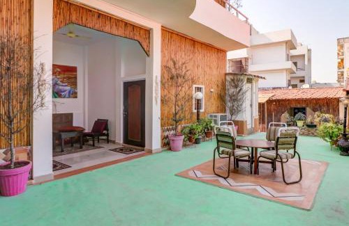 Auli Hotel | Hotel O Shanti Kuti Home Stay Near Gomti Riverfront Park