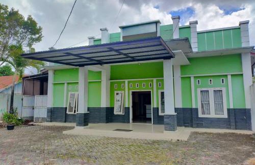 Tetebatu Hotel | Hotel O Wisma Tulip Near Masjid Besar Desa Tanabangka