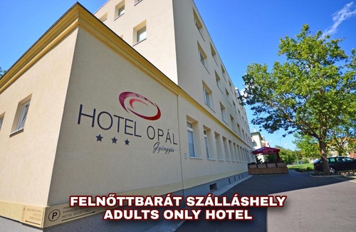 Gyongyos Hotel | Hotel Opal Superior - Adults Only