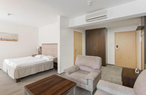Przezmierowo Hotel | Hotel Orange Przeźmierowo