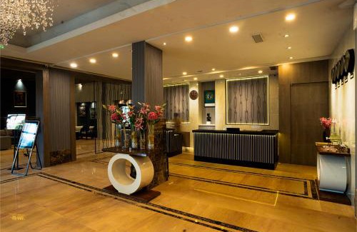 Jayadev Vihar Hotel | Hotel Pal Heights