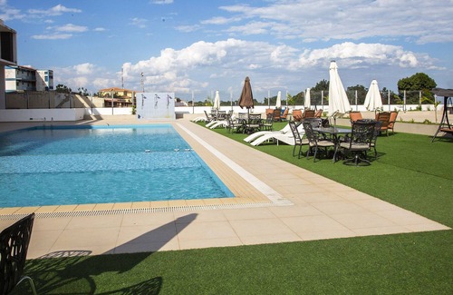 Malange Hotel | Hotel Palanca Negra
