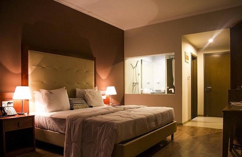 Malange Hotel | Hotel Palanca Negra