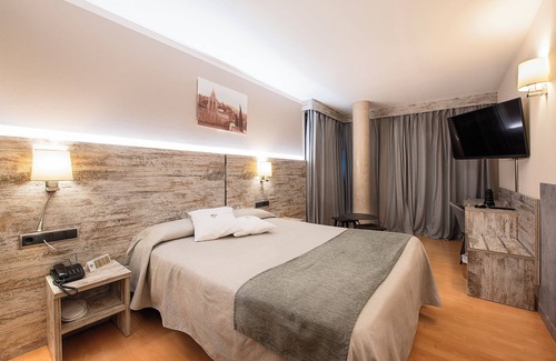 Sant Julia de Ramis Hotel | Hotel Palau de girona