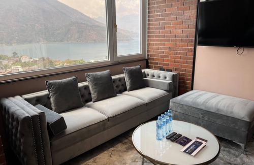 Santiago Atitlan Hotel | Hotel Palmera Dorada
