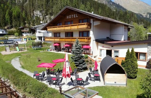 Elbigenalp Hotel | Hotel Panorama