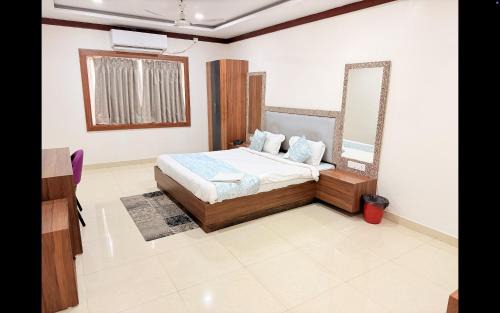 Rasulgarh Hotel | Hotel Paradise Premium Rasulgarh