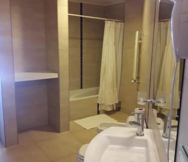 Gobernador Gregores Hotel | Hotel Parador Ruta 40