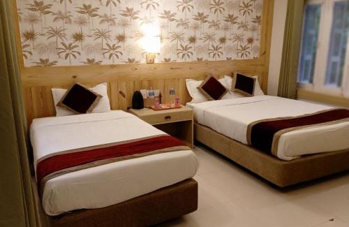 Sauraha Hotel | Hotel Parkland