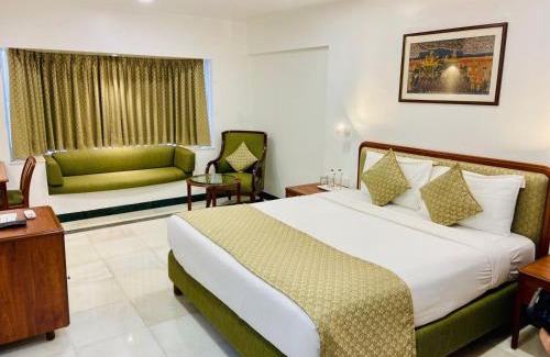 Park Road Hotel | Hotel Parle International