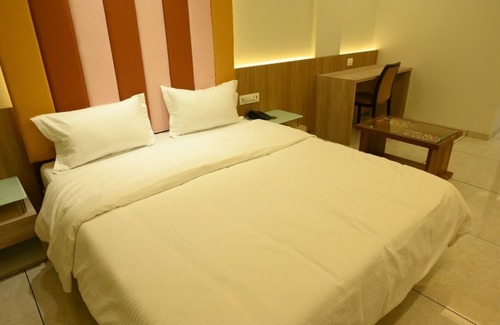 Vapi Hotel | HOTEL PARQOTEL