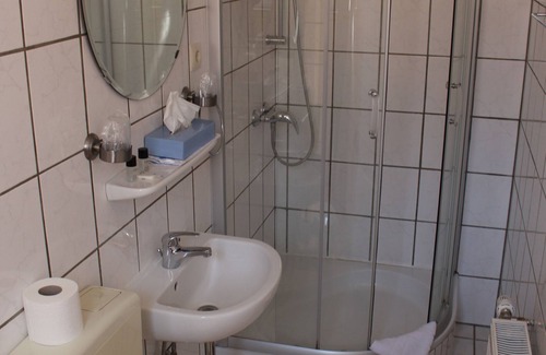 Pillig Hotel | Hotel Pastis