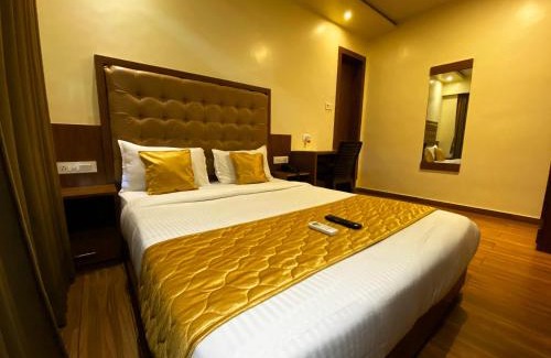 Kalina Hotel | Hotel Pearl's BKC Inn- Near Trade Centre, Visa Consulate