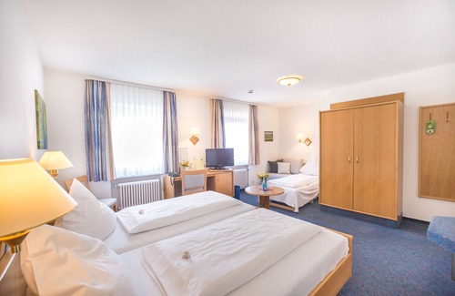 Endingen am Kaiserstuhl Hotel | Hotel Pfauen