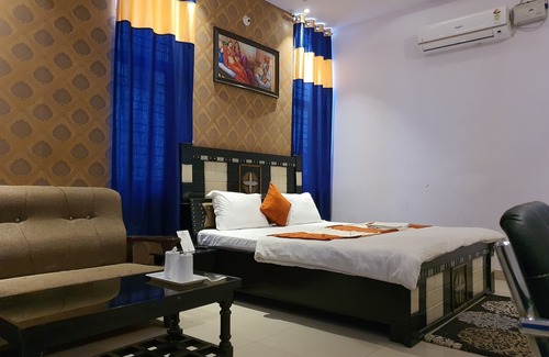 Gaurella Hotel | Hotel Pinaki Inn