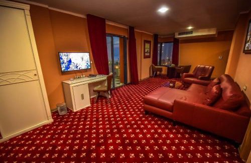 Hai Omaria Hotel | HOTEL PLAZA ORAN