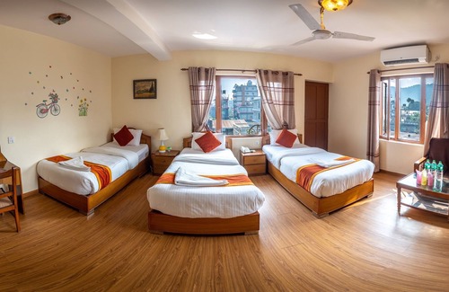 Pokhara Hotel | Hotel Pokhara View