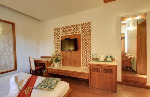 Ram Nagar Hotel | Hotel Prince Gardens