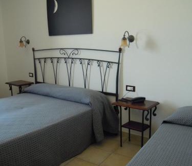 Santa Marina Salina Hotel | Hotel Punta Barone