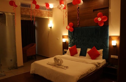 Patiala Hotel | Hotel Pushap Palace