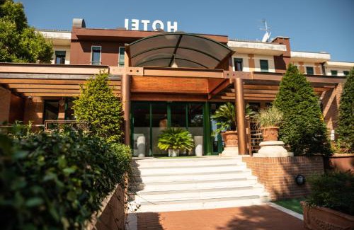Sandrigo Hotel | HOTEL QUERINI Essential Business Hotel Sandrigo