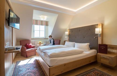 Weissenkirchen in der Wachau Hotel | Hotel-Restaurant Kirchenwirt
