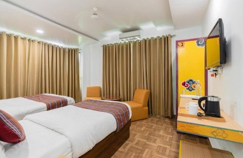 Lumbini Hotel | Hotel Ratnasambhava